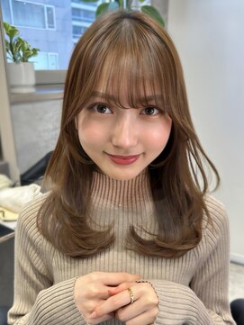 エトワ 新宿(ETOWA) レイヤーミディアム 10代20代30代◎ 小顔 髪質改善 韓国 新宿