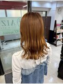 オリーブベージュ