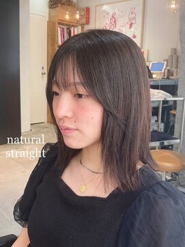 サード(Third) ナチュラルストレート