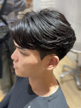 レーヴ(Reve) 目黒/品川　スペインカールブルーブラックフェザーパーマ