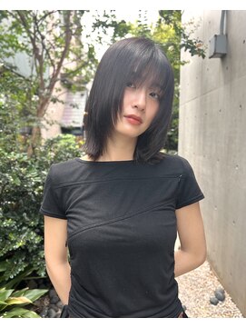 サン 白金台(SUN) フェイスレイヤーの外ハネミディアム目黒白金