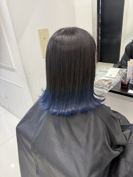 アライブ キチジョウジ(ALIVE Kichijoji) ブルーグラデーションカラー