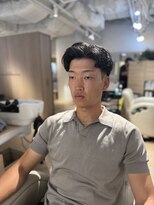 ウノプリールヴァモス(unopulir Vamos)&nbsp;大人七三分けセンターパート