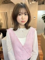 サンルーム(SUN room) 10代20代30代くびれミディアムレイヤーボブモカブラウン