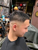 フォーコーナーズカットショップスリーセント 栄(FourCornersCutShop 3/cent)&nbsp;【坊主フェード】
