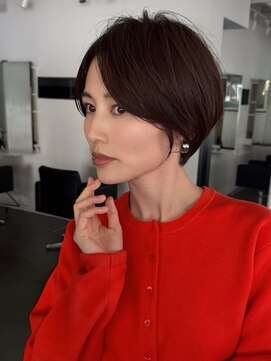 アビー(ABBEY) ショートショートボブショートヘア大人ショート耳掛けショート