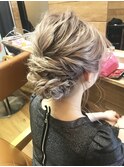 ▼お呼ばれヘアアレンジ