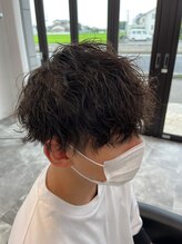 《*ヘアデザイン紹介*》髪が短めのスタイルに波巻きパーマで、より清潔感のあるヘアに*[水戸/メンズパーマ]