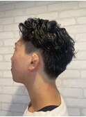 メンズショートパーマバックスタイル