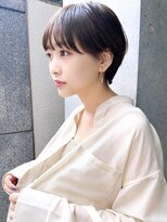 大人かわいい小顔ひし形マッシュショートボブ黒髪渋谷原宿神宮前