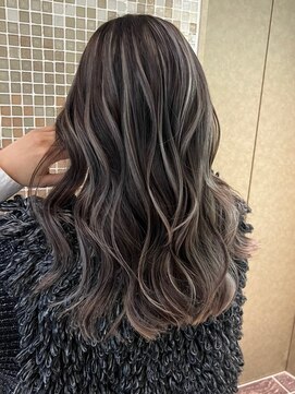 ヘアーサロン アモル(HAIR SALON Amor) ハイライトレイヤーカットダブルカラーイルミナカラー縮毛矯正