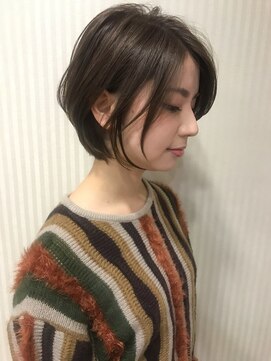 アリーズ(ALLYS) 大人ショートボブ