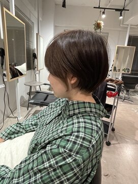 シキ 戸塚(Shiki.) ショート　髪質改善