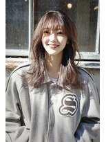 オグジュアリー 表参道(aux.) 大人可愛いカジュアルレイヤー