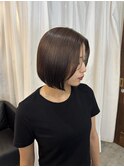 透明感カラー×パツっとボブ