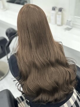 オットット(OttottO) ☆赤み消しモカベージュ