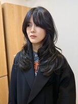 キーバイイオエ(kiy. by ioe)&nbsp;ダークアッシュ×似合わせカット×ミディアムレイヤーカット