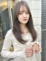 ナナローネス 渋谷(nana loness)&nbsp;レイヤーカット　ロングレイヤー　オリーブカラー　くすみカラー