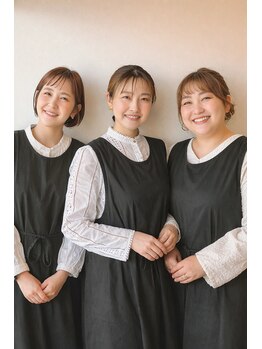 ツヤと髪 クリム(crim)の写真/周りを気にせずゆったりと過ごせる空間の中でお一人おひとりに丁寧に向き合うサロン。