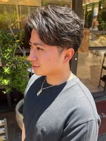 ピボット 梅田(PIVOT)&nbsp;毛流れセンターパート