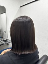 セカンド(Second)&nbsp;Second   ×　外ハネスタイル