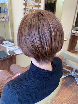 ヘアーアンドメイク サワ 天神店(Sawa) バッサリショートボブ