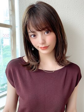 アフロート ディル(AFLOAT D'L) 大人フェミニン 2wayバング レイヤーカット グレーベージュ