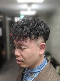 スキンフェードスパイラルパーマMIXスタイル