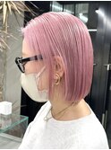 ダブルカラーピンクベージュベージュカラーケアブリーチミニボブ
