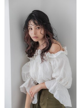 ラエティティア ロコ 刈谷店(Laetitia loco) バイオレットピンクのインナーカラー