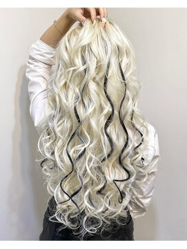 リリー シブヤ(Lilly shibuya) 【Lilly渋谷】#ブリーチ#編み込みエクステ#エクステメッシュ