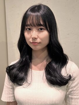 ニーフ 恵比寿(neaf) イメチェン　ホワイトブロンド　外ハネボブ 美髪　ワイドバング