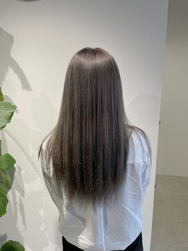 ギネス(Giness) グレージュカラー ダブルカラー 【小顔/ワンレン/ボブルフ】