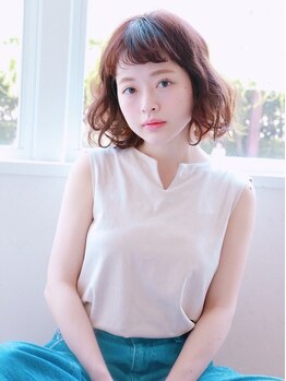 リリィ ヘアデザイン(LiLy hair design)の写真/気になり始めの白髪をしっかりカバーしてナチュラルに仕上げる♪ファーストグレイにもおすすめ◎