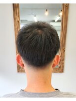 コロルヘアー&nbsp;２ブロックロースキンフェード