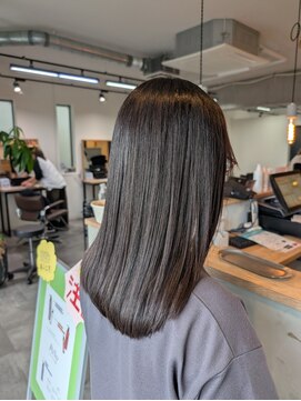 エルドバイレガーレ(L°C by Legare/a) まとまり◎艶ストレートスタイル