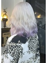 ヤド 原宿(YADO)&nbsp;グラデーション/ホワイトカラー/ホワイトラベンダー