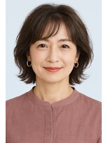 ネスト(Nest)&nbsp;ひし形ボブ×白髪ぼかし　40代向け