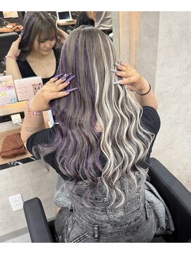 ラピス 大阪心斎橋店(Lapis) ネイルと揃えたツートンギャルハイライト☆☆