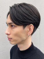 マグカーネバイフィフス オカヤ(Mag KANE by fifth okaya) 松本メンズカット大人毛流れセンターパートニュアンスパーマ30代