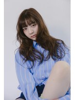 マルコ(marc..)&nbsp;やわらかブラウンの抜け感ウェーブロング
