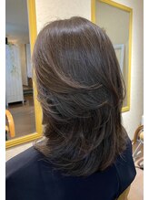 ヘアー リーフ(Hair Leaf) 人気のレイヤースタイル