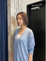 ニーゼロゼロナナ(2007)&nbsp;【こなれ感UP】外はねボブ×透明感カラー