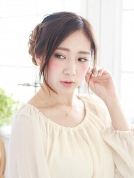 ヘアメイク ナル(hair make nalu) ゆるふわアップスタイル