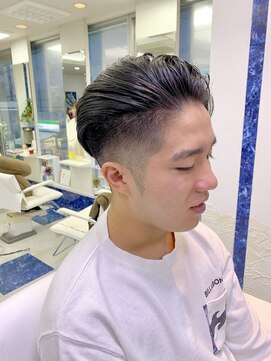 ヘアートーク アイズ(HAIR TALK I's) ハードパートスタイル