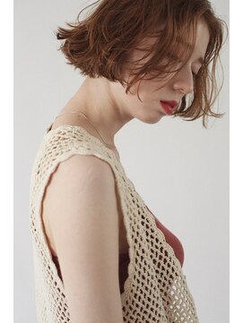 ピズム(PISM) フラッフィーガーリーセミウェットウェーブ/ボブマロンベージュ