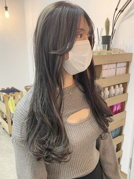 キューズ クラブ(cuz KLUB) 【cuz KLUB】ハイライトシアーグレージュ【池袋】