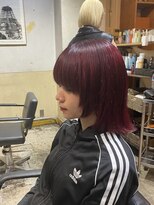 ヒカリス 東三国(HIKARIS) 笑顔溢れるボルドー・ワインレッドウルフボブ