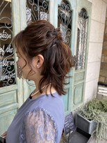 クララデアンシュシュ(Kurara de UN CHOU CHOU)&nbsp;ミディアムハーフアップ