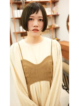 ライカ(laica) 大人ショートボブ20代30代丸みボブマッシュショート小顔ボブ